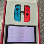 Nintendo Switch OLED Neon Blue & Red Nieuwstaat, Spelcomputers en Games, Spelcomputers | Nintendo Switch, Switch OLED, Ophalen of Verzenden