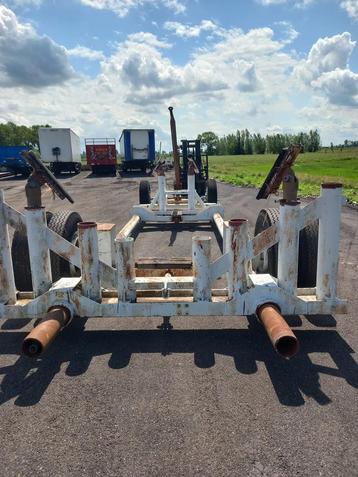6x rijdende bootbok, bootkar, kar/bok tbv opknappen boot beschikbaar voor biedingen