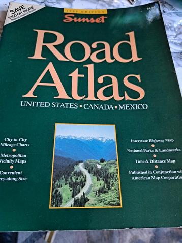 Sunset Road Atlas - USA, Canada, Mexico beschikbaar voor biedingen
