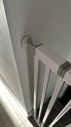 Wit metalen traphekje - veiligheid voor kind en huisdier, Ophalen, Gebruikt, 100 tot 115 cm, Klemhekje