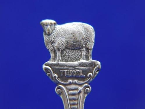 Lepeltje: Texel Schaap, Antiek en Kunst, Antiek | Bestek, Verzenden