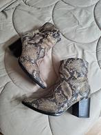 Slangenprint Laarzen!, Overige kleuren, Lage of Enkellaarzen, Ophalen of Verzenden, Zo goed als nieuw