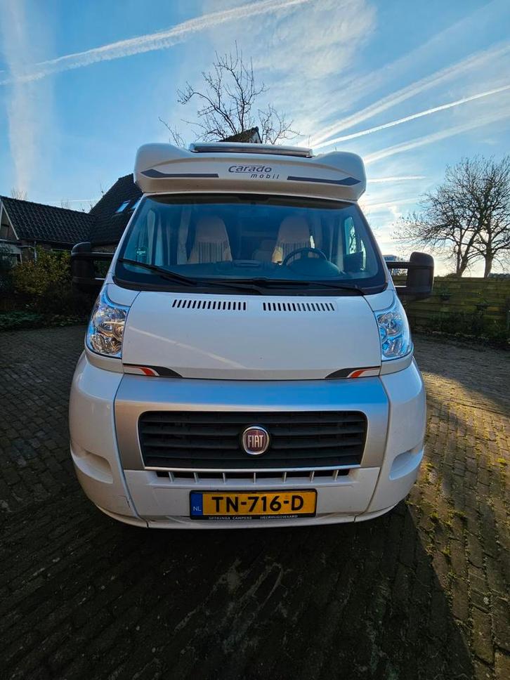 Carado T345 bj 2010 heel mooi, Caravans en Kamperen, Campers, Particulier, tot en met 4, Half-integraal, Carado, Fiat, Diesel