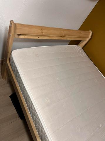 Ikea bed met mooi matras - afbeelding 3