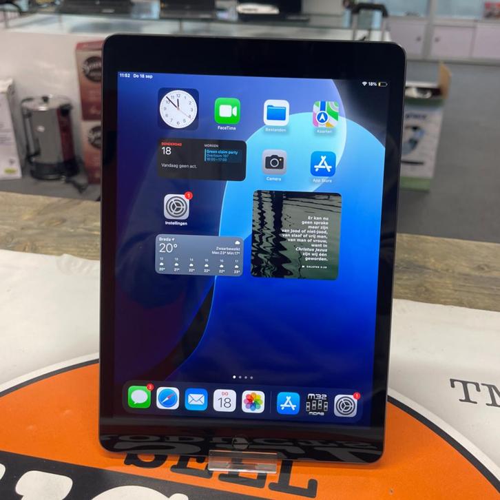 Apple ipad 9e Gen 2021 64GB Accu 97% - Zeer nette staat, Computers en Software, Apple iPads, Zo goed als nieuw