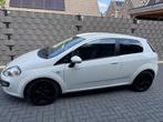 Fiat Punto Evo| 2011| WIT| LM| TREKHAAK| 1.2 Pop, Voorwielaandrijving, Euro 5, Stof, Gebruikt