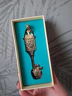 Disney limited key/sleutel It's a Small World, Verzamelen, Disney, Ophalen, Overige figuren, Nieuw, Overige typen