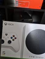 Xbox Series S + 2 controllers, Spelcomputers en Games, Spelcomputers | Xbox Series X en S, Ophalen of Verzenden, Zo goed als nieuw