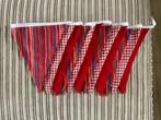 Rood gekleurde vlaggenlijn / slinger 3 meter, Versiering, Ophalen of Verzenden, Overige, Zo goed als nieuw
