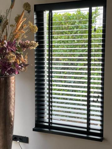 Sfeervolle Shutters/Blinds Houten Jaloezieën vanaf € 59,95  beschikbaar voor biedingen