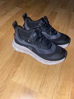 Loewe X On Sneakers Maat 42, Ophalen, Zwart, Sneakers of Gympen, Zo goed als nieuw