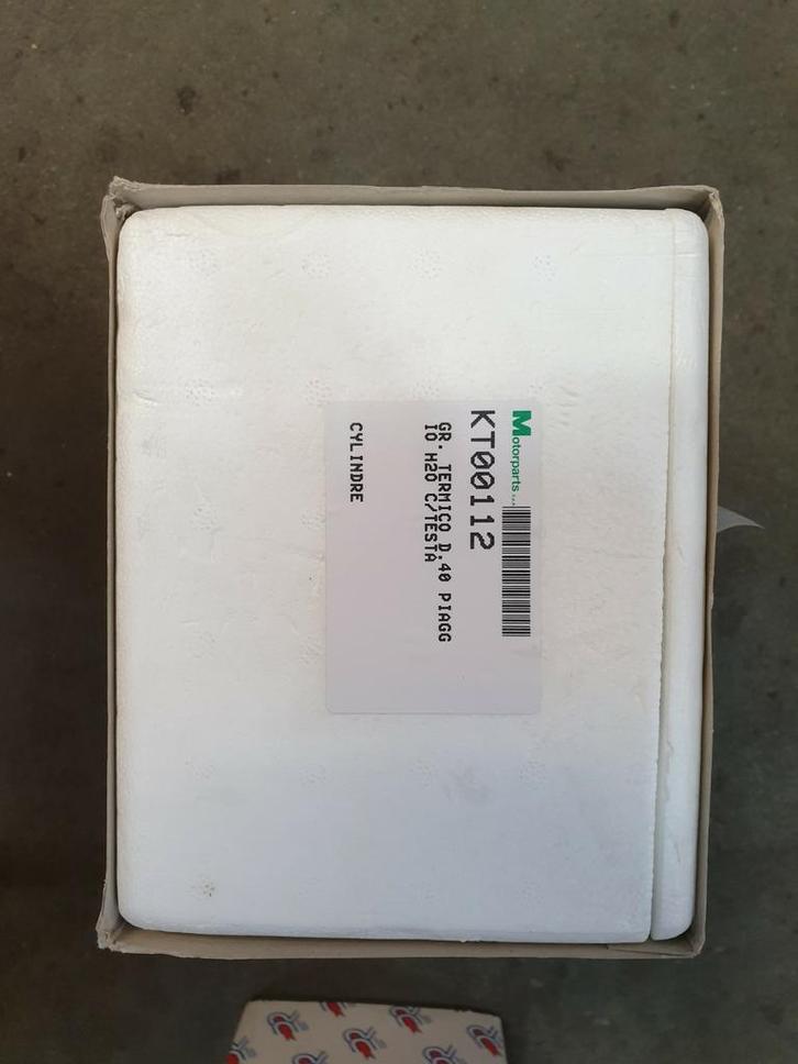 DR cilinderset Piaggio 40 mm waterkoeling., Fietsen en Brommers, Brommeronderdelen | Scooters, Nieuw, Piaggio, Cilinder, Ophalen of Verzenden