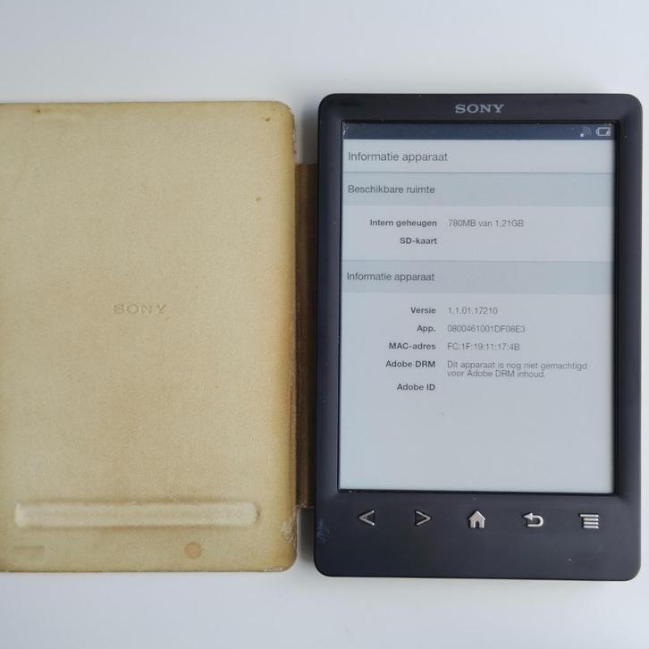 Sony PRS T3S 2GB, Computers en Software, E-readers, Gebruikt, 6 inch of minder, 4 GB of minder, Ophalen of Verzenden
