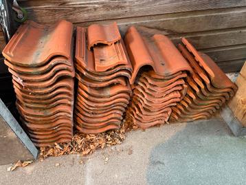 52 rode dakpannen beschikbaar voor biedingen