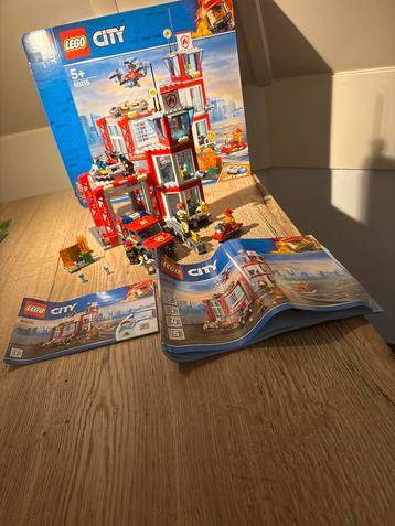 Lego City Brandweerkazerne 60215 beschikbaar voor biedingen