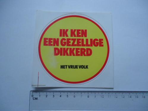 sticker Het Vrije Volk krant courant retro -1 oud Rotterdam, Verzamelen, Stickers, Zo goed als nieuw, Overige typen, Verzenden