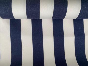 Outdoor meubelstof; blauw+witte streep; 4,69 meter NU 125€ beschikbaar voor biedingen