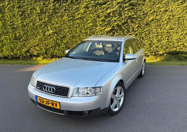 Audi A4 3.0 V6 220PK Quattro Avant AUT 2002 Grijs, Auto's, Audi, Particulier, A4, 4x4, ABS, Airbags, Airconditioning, Alarm, Android Auto