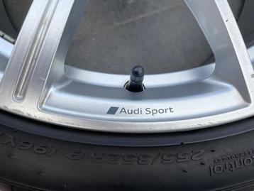 Audi sport velgen 19 inch met zomerbanden beschikbaar voor biedingen