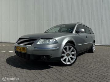 Volkswagen Passat Variant 1.8 Turbo Sport Automaat Trekhaak beschikbaar voor biedingen