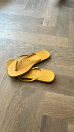 Havaianas slippers geel 39-40, Ophalen of Verzenden, Zo goed als nieuw