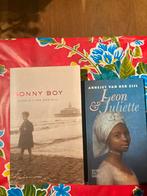 2 Boeken van Annejet van der Zijl: Sonny Boy & Leon, Ophalen of Verzenden, Gelezen, Nederland
