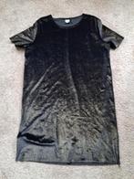 Tka cocktail jurk mt L, Kleding | Dames, Jurken, Zwart, Maat 42/44 (L), Ophalen of Verzenden, Zo goed als nieuw
