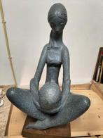 Beeld moeder met kind jaren 60,70, Verzamelen, Beelden en Beeldjes, Ophalen, Gebruikt