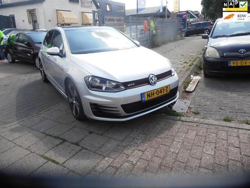Volkswagen Golf 2.0 GTI dsg pano elek pak nap apk, Auto's, Volkswagen, Te koop, Golf, ABS, Airbags, Airconditioning, Boordcomputer