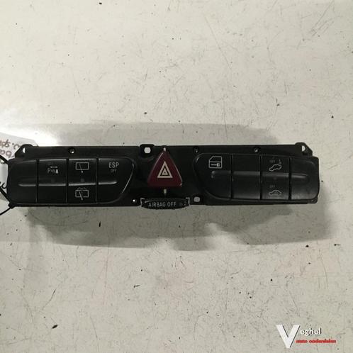 Mercedes C203 220 cdi 2003 Alarmlichtschakelaar , airbagscha, Auto-onderdelen, Dashboard en Schakelaars, Gebruikt, Ophalen of Verzenden