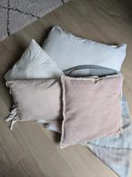 Set kussens en plaid wit/lichtgrijs/ licht roze, Ophalen of Verzenden, Gebruikt, Roze