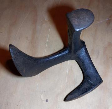 Brocante schoenenleest jaren 50  beschikbaar voor biedingen