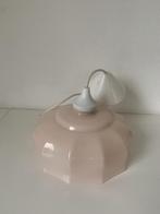 Glazen roze hanglamp Frans, Huis en Inrichting, Lampen | Hanglampen, Minder dan 50 cm, Glas, Gebruikt, Vintage