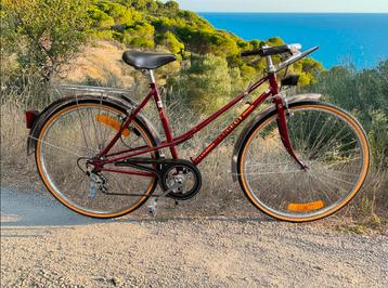 Prachtige vintage Peugeot P45 - Framemaat 50 beschikbaar voor biedingen