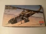 1:35 AH-1W, Overige merken, Helikopter, Ophalen of Verzenden, Zo goed als nieuw