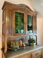 Smalle vintage houten buffetkast met groen glas-in-lood, Huis en Inrichting, Kasten | Buffetkasten, Ophalen, Eikenhout, 200 cm of meer