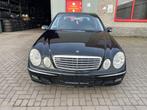 Mercedes-Benz E-klasse 240 Avantgarde, Auto's, Mercedes-Benz, Automaat, Achterwielaandrijving, Gebruikt, 2597 cc