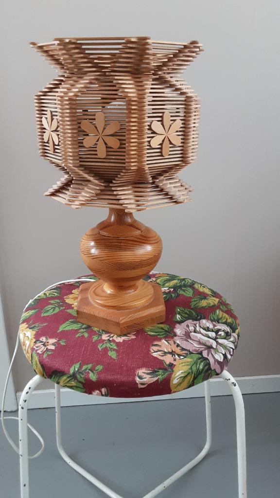 Zeer Unieke "Zweedse" Vintage Design ijslolliestokjes lamp, Antiek en Kunst, Kunst | Designobjecten, Ophalen