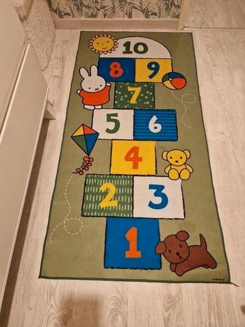 Speelkleed Nijntje beschikbaar voor biedingen