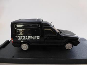 Off 1:43 Fiat Fiorino carabinieri beschikbaar voor biedingen
