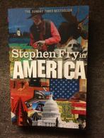 Stephen Fry in America; door Stephen Fry #USA, Boeken, Reisverhalen, Stephen Fry, Ophalen of Verzenden, Zo goed als nieuw, Noord-Amerika