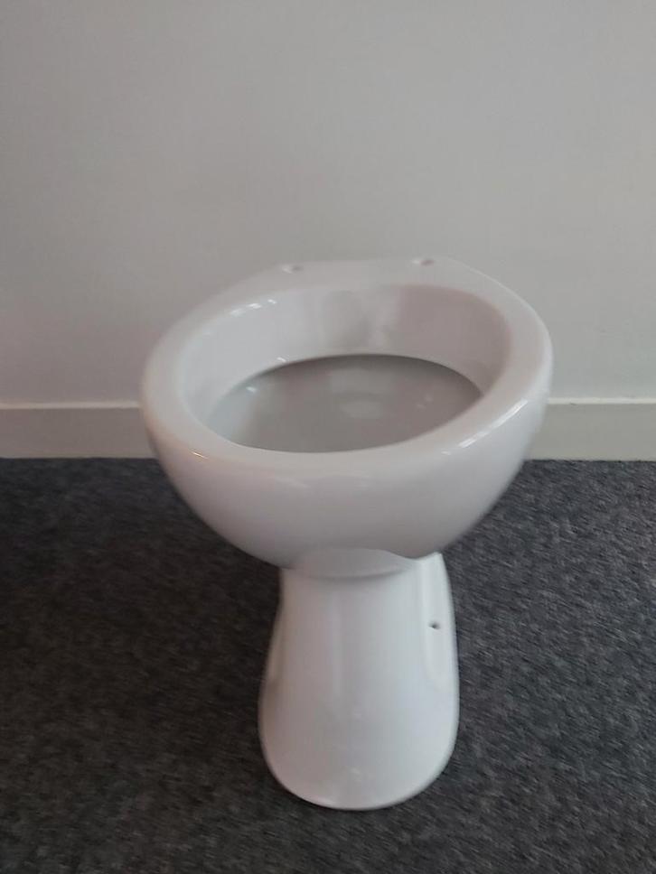 Nieuwe Plieger Closetpot., Doe-het-zelf en Verbouw, Sanitair, Nieuw, Toilet, Ophalen