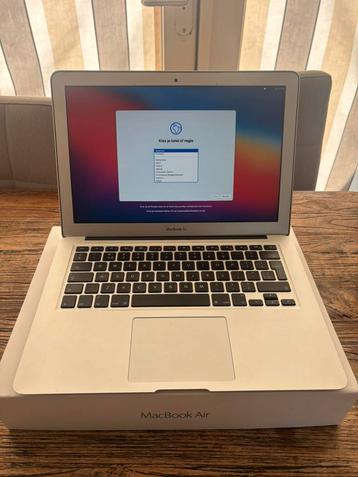 Apple MacBook Air 13 inch 2017 beschikbaar voor biedingen