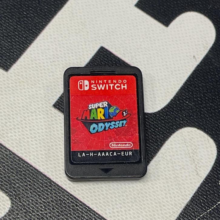 Nintendo Switch - Super Mario Odyssey *Zonder hoesje*, Spelcomputers en Games, Spelcomputers | Nintendo Switch, Zo goed als nieuw