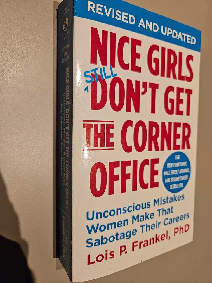 Nice Girls Don't Get the Corner Office, Boeken, Psychologie, Gelezen, Overige onderwerpen, Ophalen of Verzenden