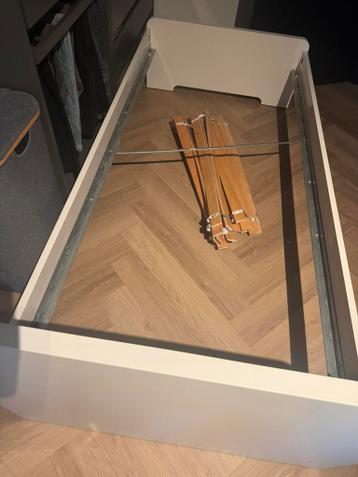 Bed 90 x 209 cm IKEA twee stuks - afbeelding 5