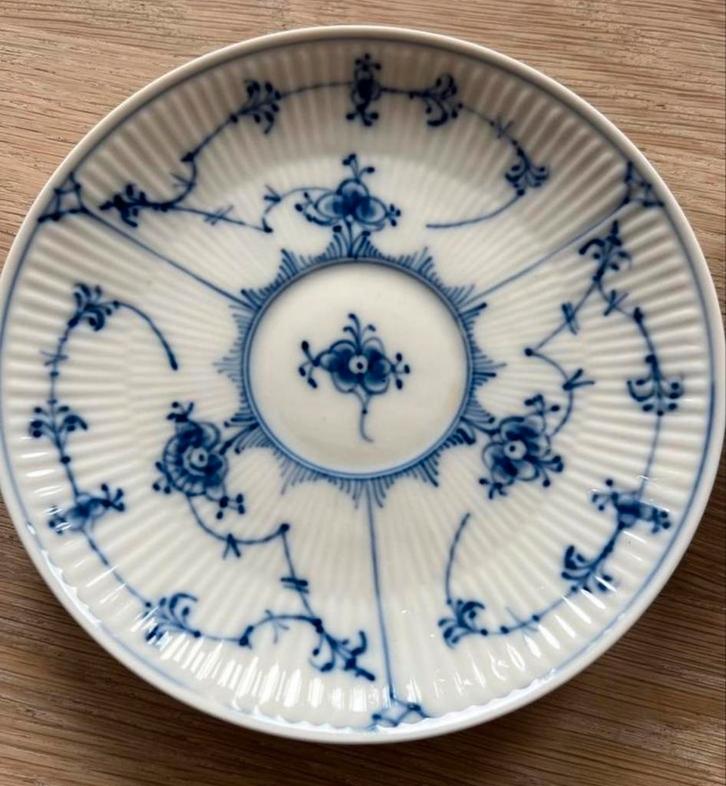 2 prachtige schotel Royal Copenhagen Blue Fluted, Antiek en Kunst, Antiek | Porselein, Ophalen of Verzenden