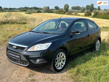 Ford Focus 1.6-16V Trend beschikbaar voor biedingen
