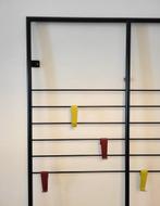 Toonladder Kapstok van Coen de vries voor Devo, Q, Q, Zo goed als nieuw, 150 tot 200 cm