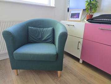 Stoel ikea (kleur: groen) beschikbaar voor biedingen